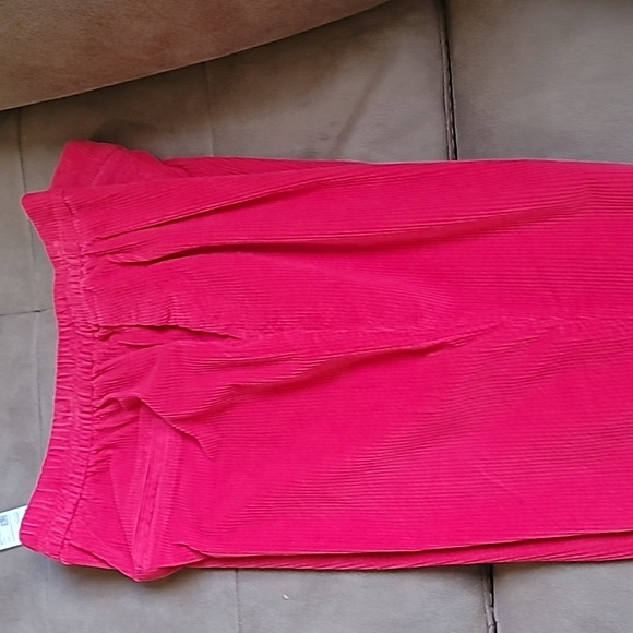 United Colors Of Benetton Vibrant Pink Corduroy Pants Size Large - Picture 8 of 9